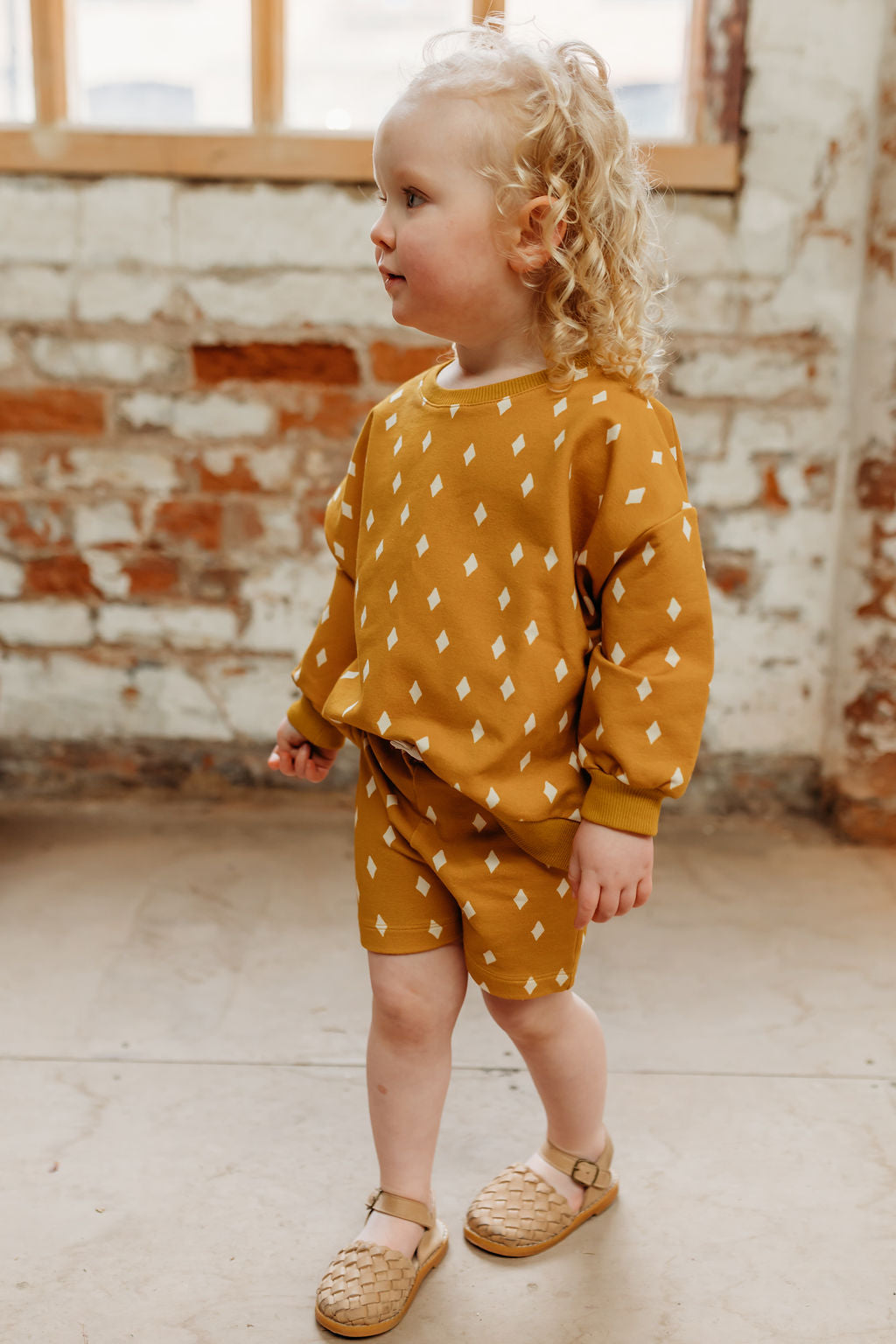 Diamond Scatter Sweatshirt