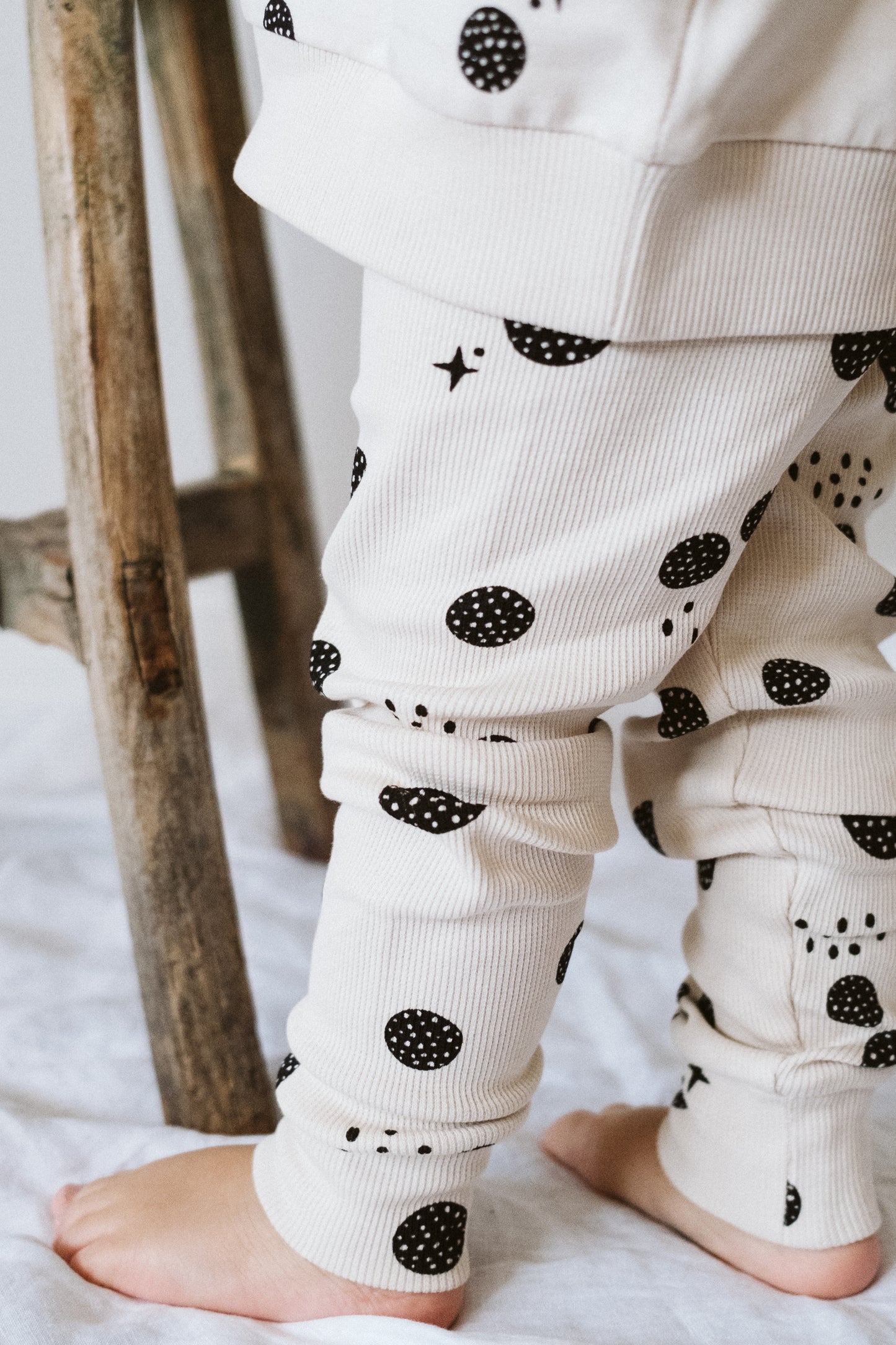 Lunar Leggings